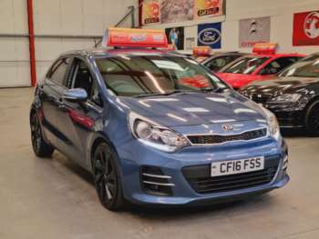 2016 (16) - 1.4L Petrol 3 ISG 5-Door