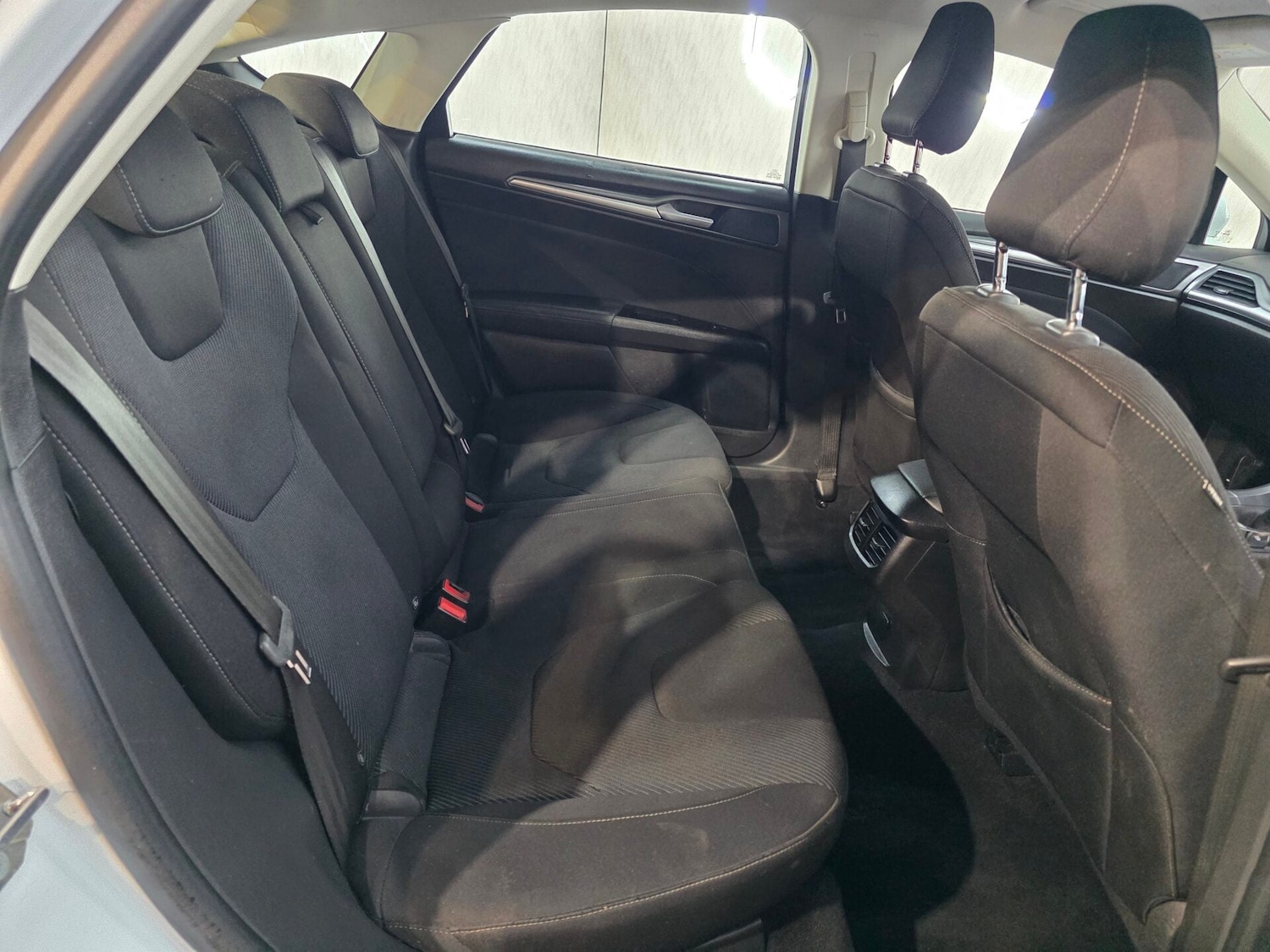 Used Ford Mondeo 2017 for sale - 78040401: Photo 20