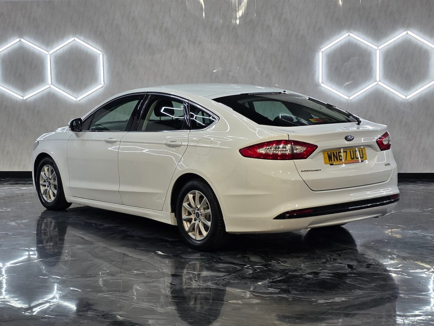 Used Ford Mondeo 2017 for sale - 78040401: Photo 5