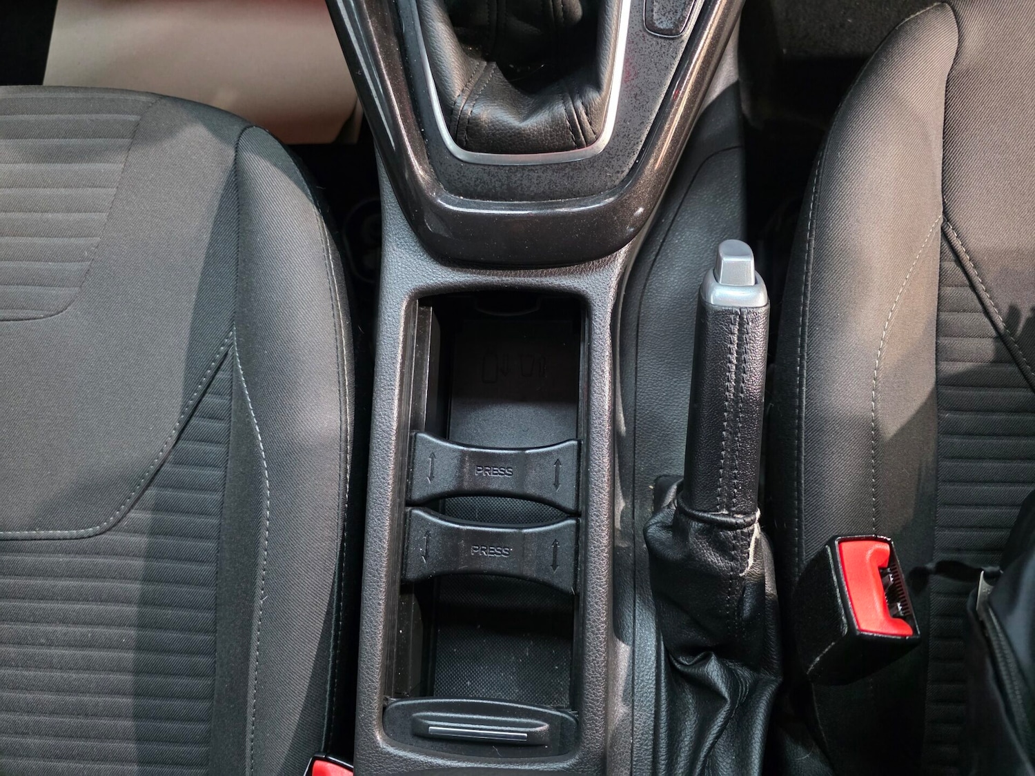 Used Ford Focus 2016 for sale - 76346655: Photo 14