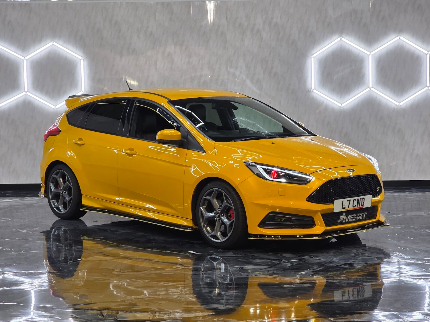 Used Ford Focus 2016 for sale - 76353751: Photo 1