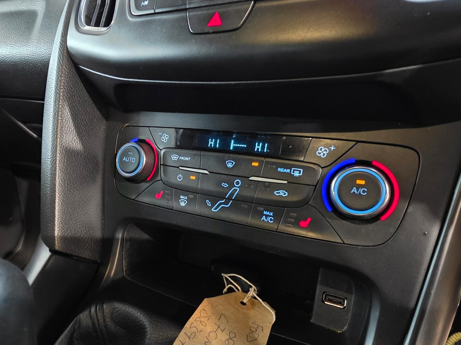 Used Ford Focus 2016 for sale - 76353751: Photo 23