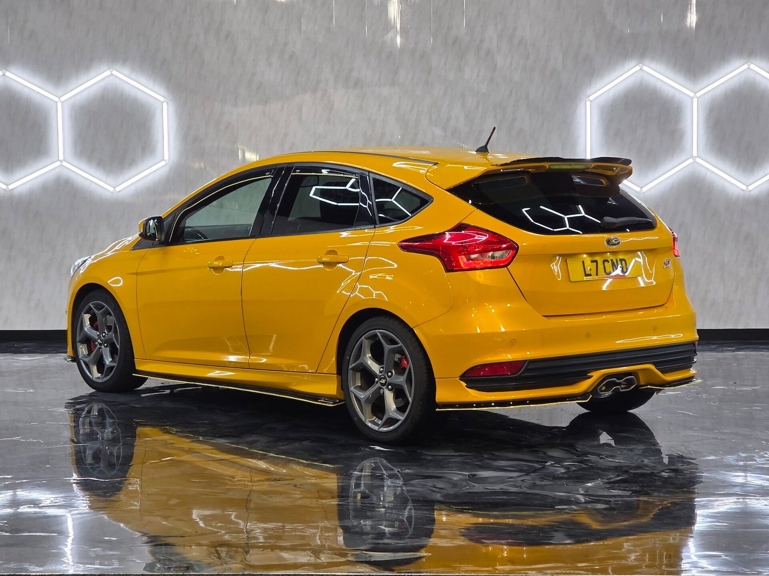 Used Ford Focus 2016 for sale - 76353751: Photo 4