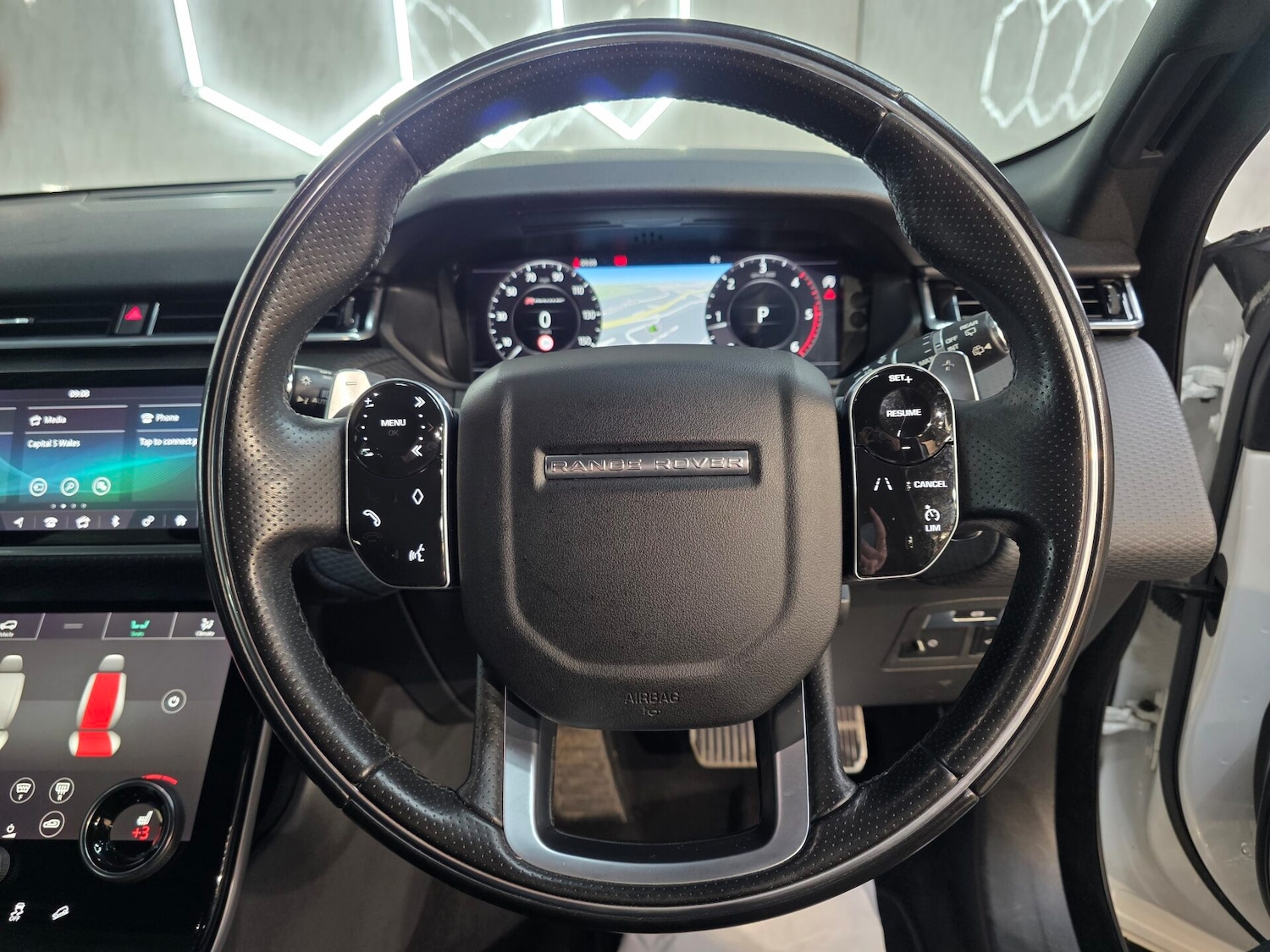 Used Land Rover Range Rover Velar 2019 for sale - 77363377: Photo 15