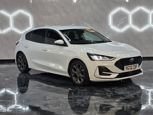 Used Ford Focus 2022 for sale - 74816508: Photo 1