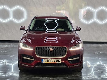 Used Jaguar F-Pace 2016 for sale - 79127221: Photo
