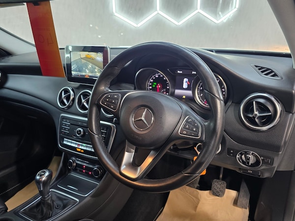 Used Mercedes-Benz GLA 2018 for sale - 75425879: Photo 11