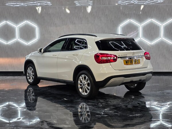 Used Mercedes-Benz GLA 2018 for sale - 75425879: Photo 4