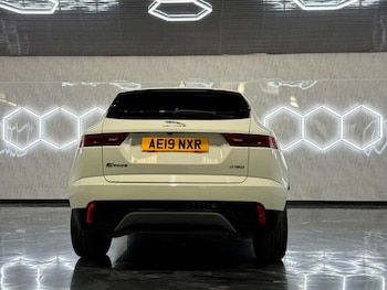 Used Jaguar E-Pace 2019 for sale - 79099193: Photo
