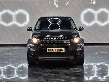 Used Land Rover Discovery Sport 2017 for sale - 77137091: Photo