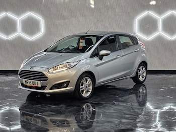 Used Ford Fiesta 2016 for sale - 76312228: Photo
