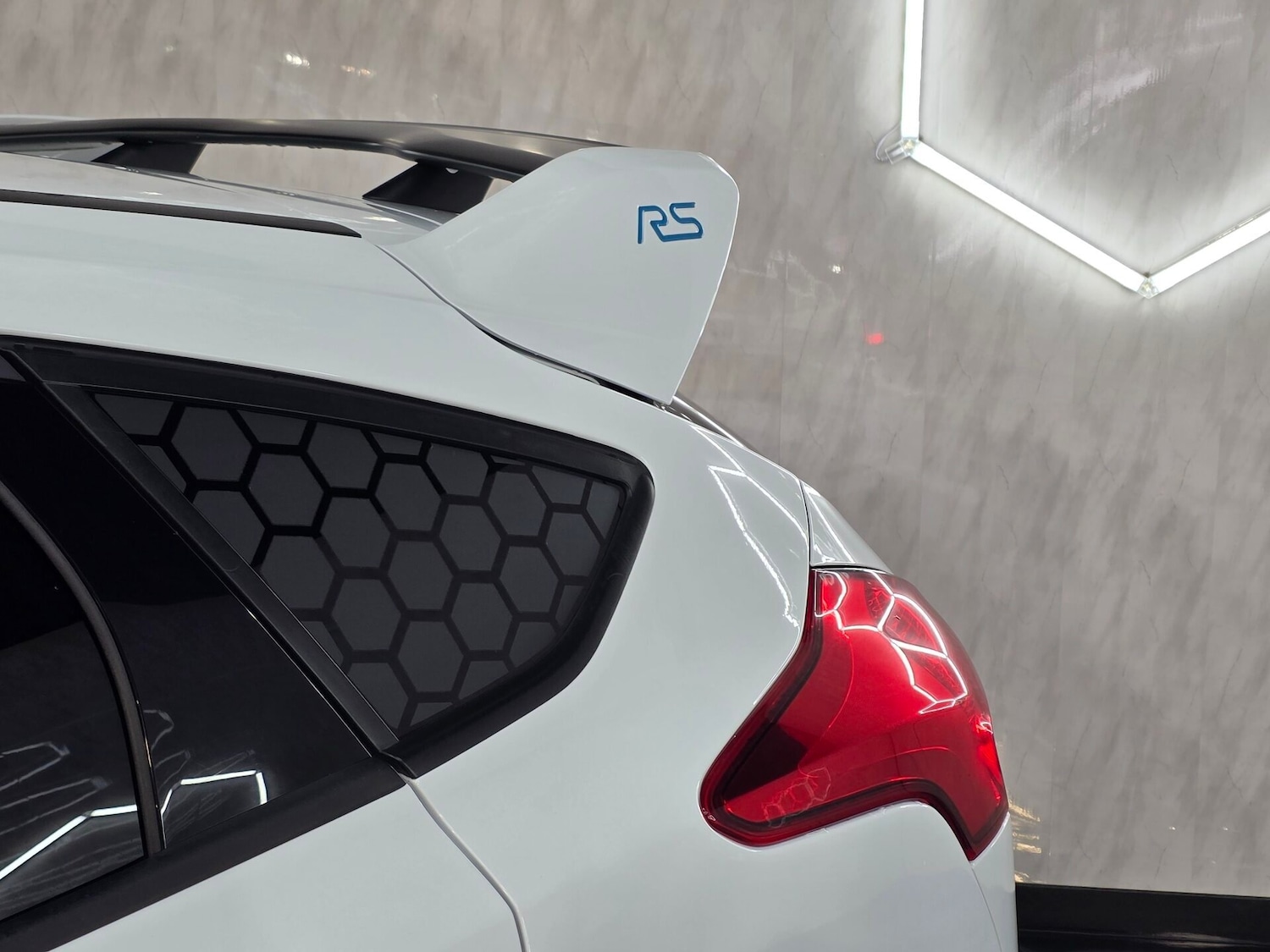 Used Ford Focus 2017 for sale - 75999459: Photo 9