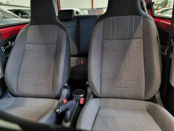 Used Volkswagen up! 2016 for sale - 75426280: Photo 21