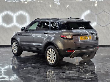 Used Land Rover Range Rover Evoque 2016 for sale - 77392662: Photo