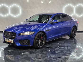 Used Jaguar XF 2016 for sale - 76748952: Photo