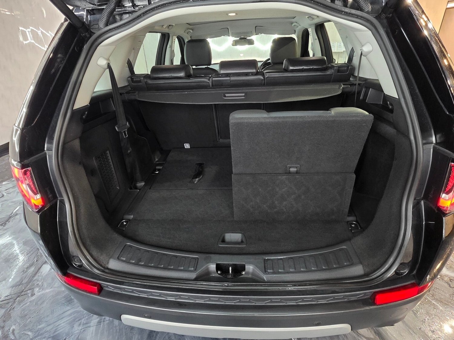 Used Land Rover Discovery Sport 2016 for sale - 76883911: Photo 20