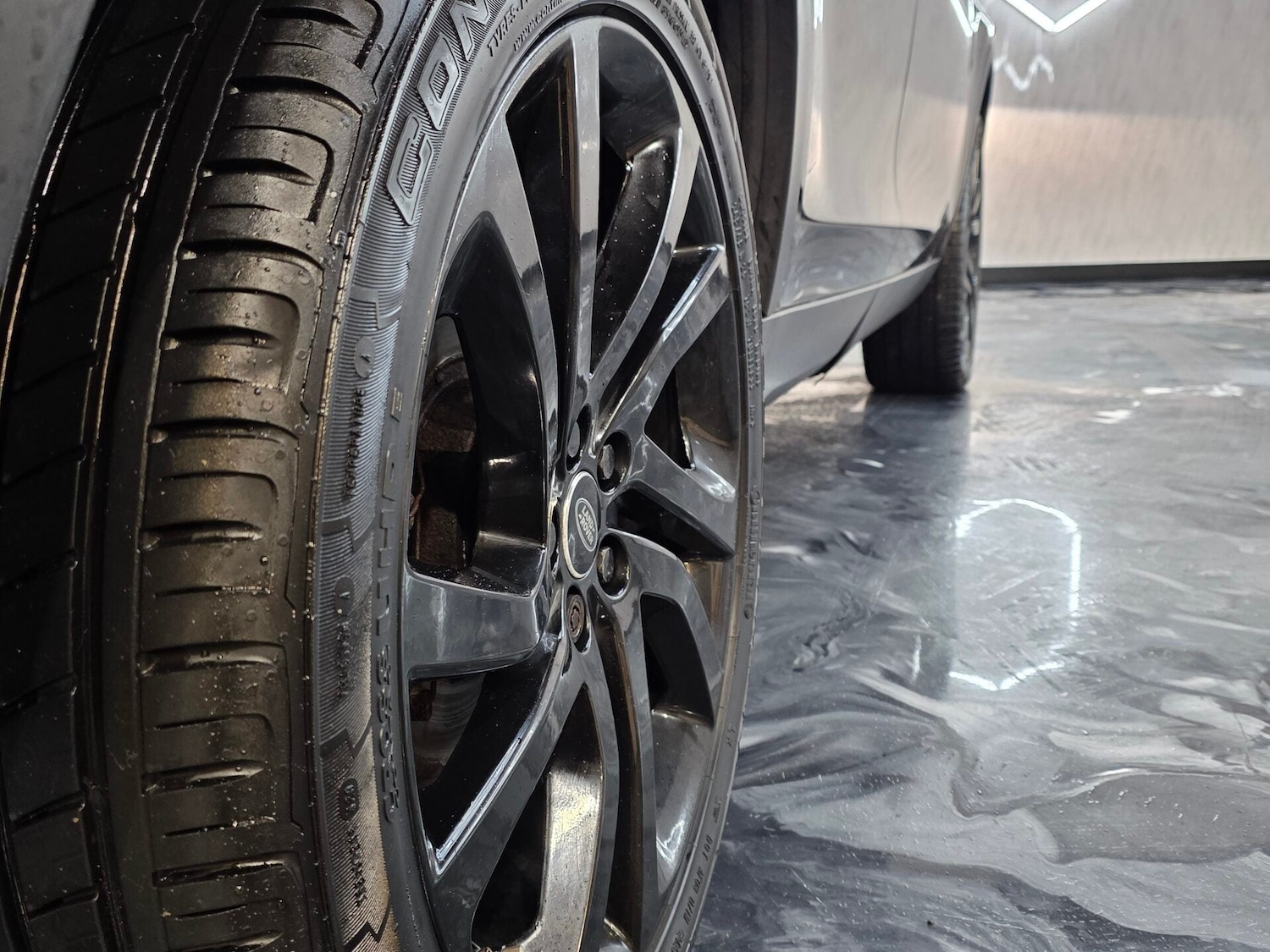 Used Land Rover Discovery Sport 2016 for sale - 76883911: Photo 8