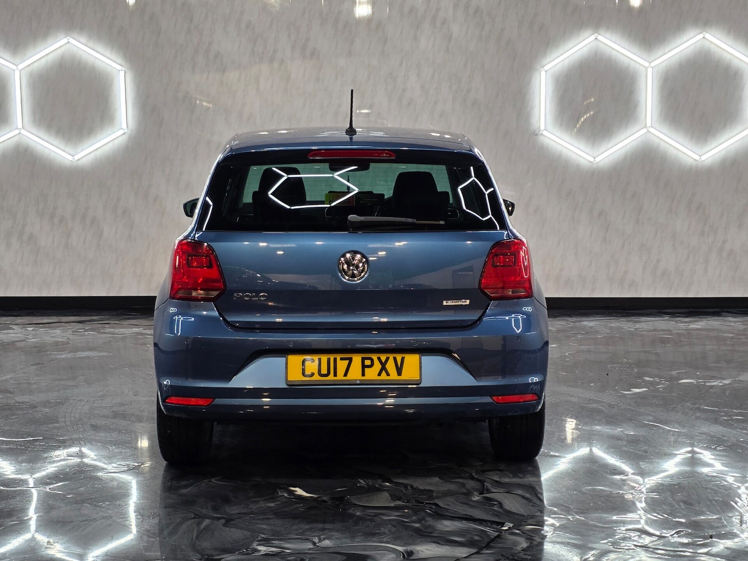 Used Volkswagen Polo 2017 for sale - 76163887: Photo 5