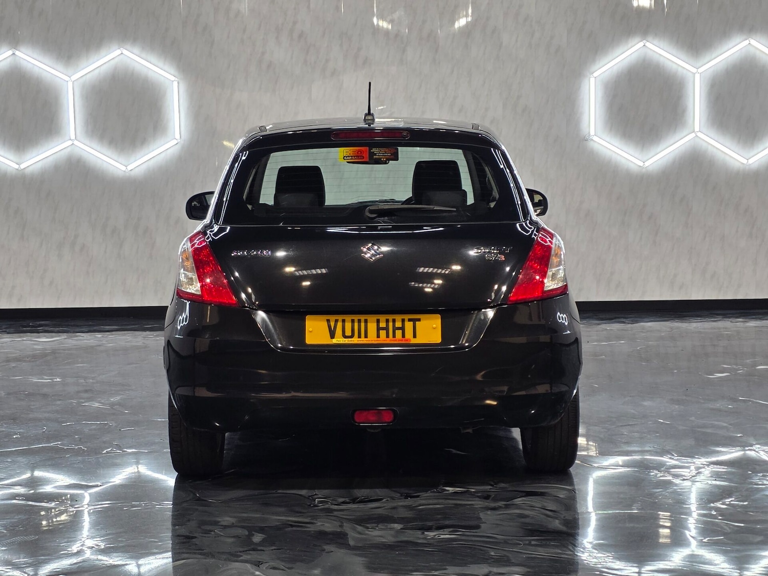 Used Suzuki Swift 2011 for sale - 77195263: Photo 5