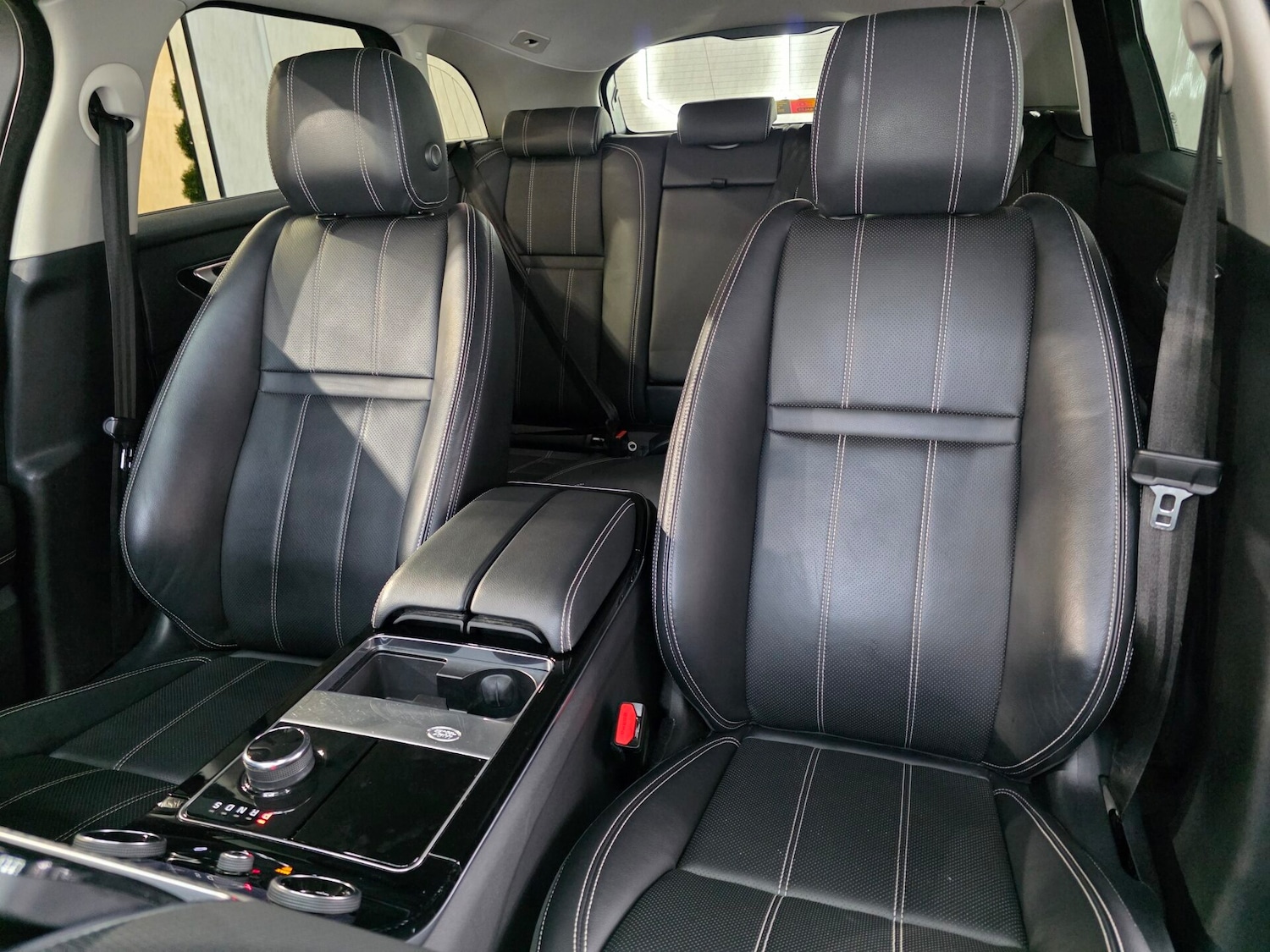 Used Land Rover Range Rover Velar 2019 for sale - 76037329: Photo 18