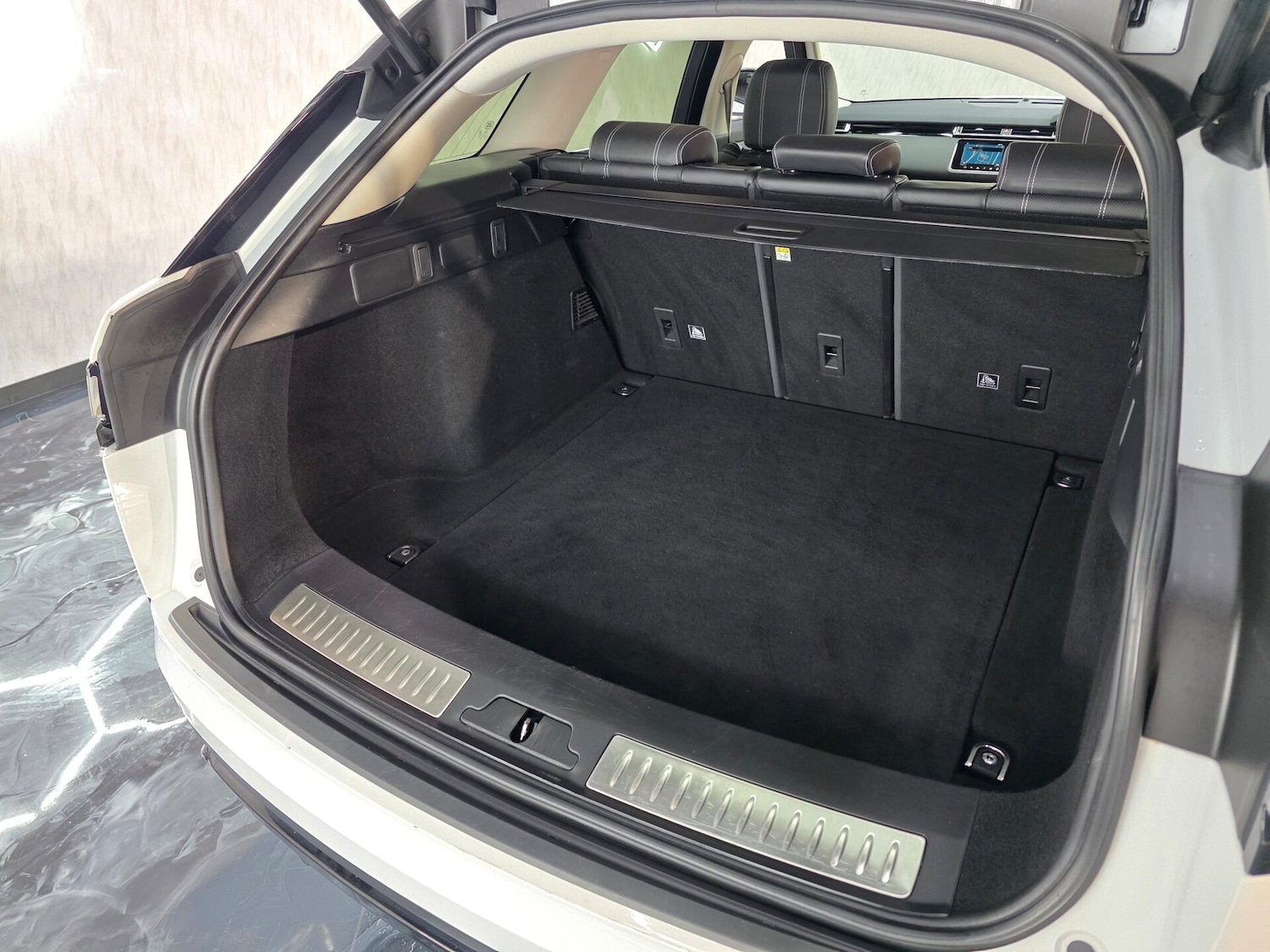 Used Land Rover Range Rover Velar 2019 for sale - 76037329: Photo 20