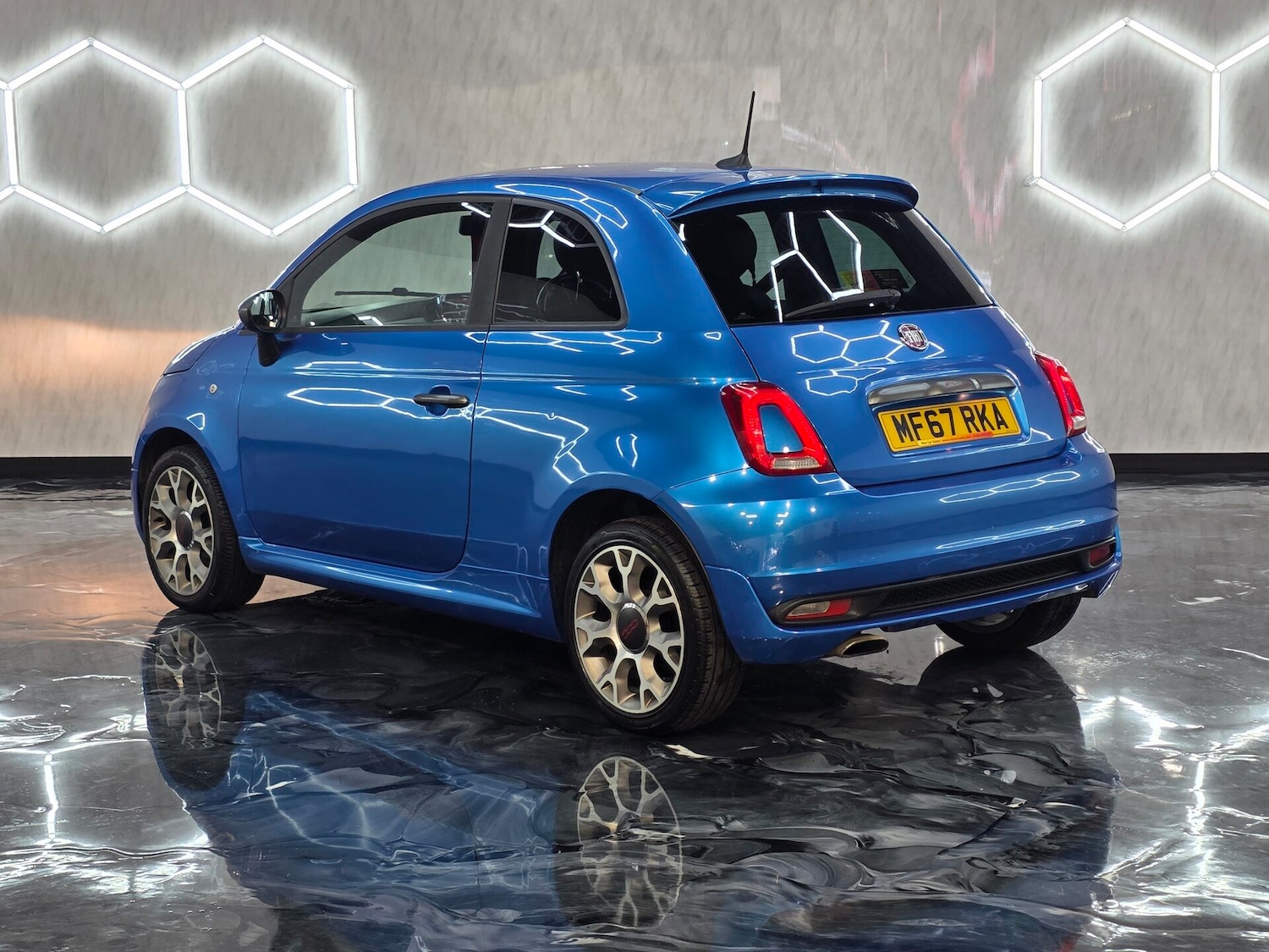 Used Fiat 500 2017 for sale - 76037349: Photo 4