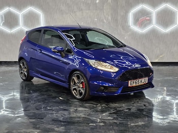 Used Ford Fiesta 2015 for sale - 78614274: Photo