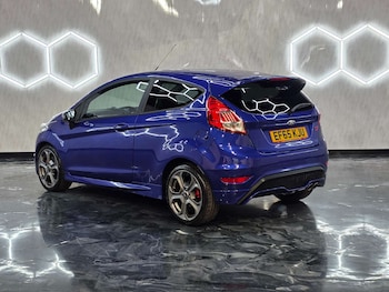 Used Ford Fiesta 2015 for sale - 78614274: Photo