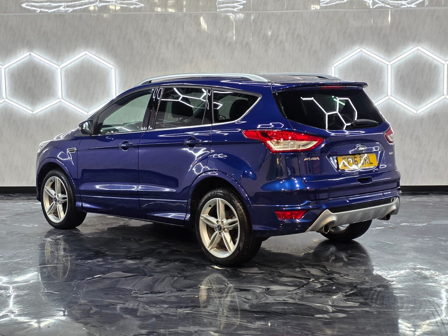 Used Ford Kuga 2016 for sale - 77617971: Photo 5