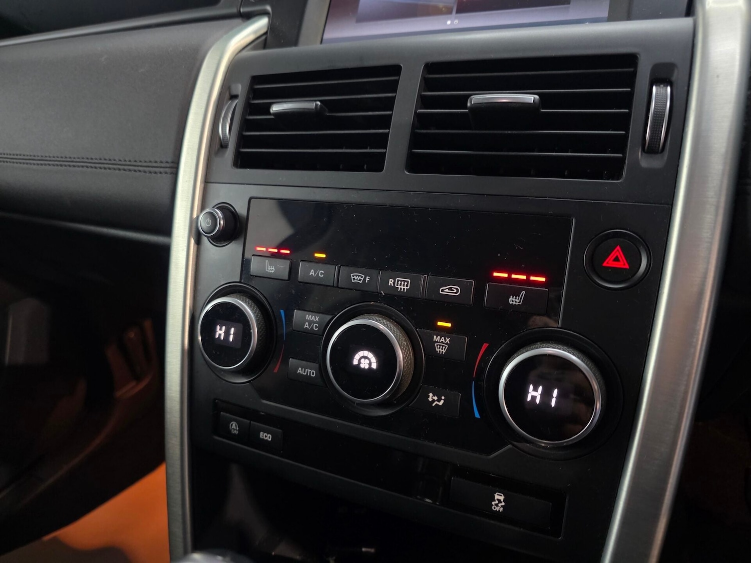 Used Land Rover Discovery Sport 2018 for sale - 77125819: Photo 14