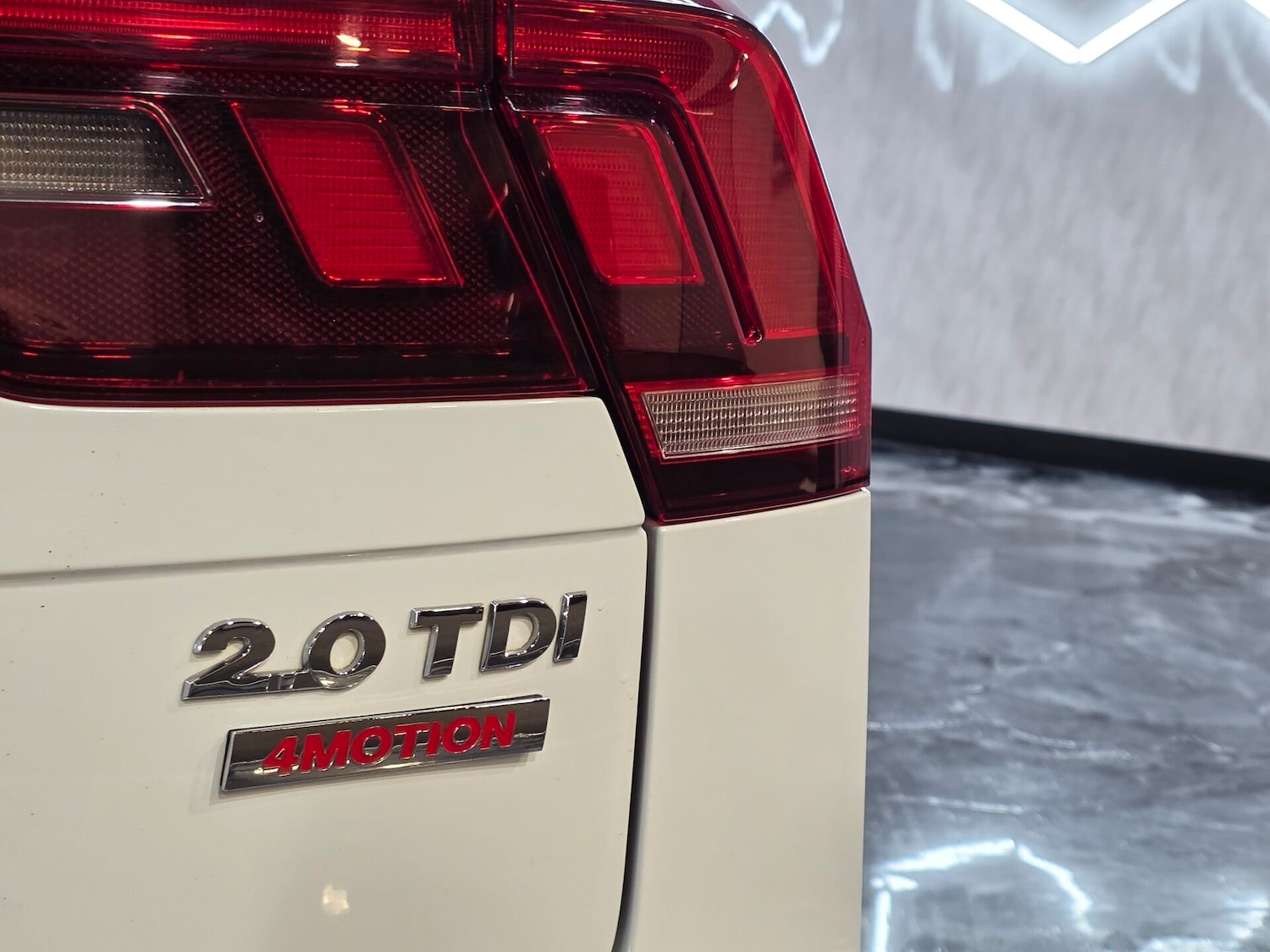 Used Volkswagen Tiguan 2017 for sale - 77236173: Photo 11