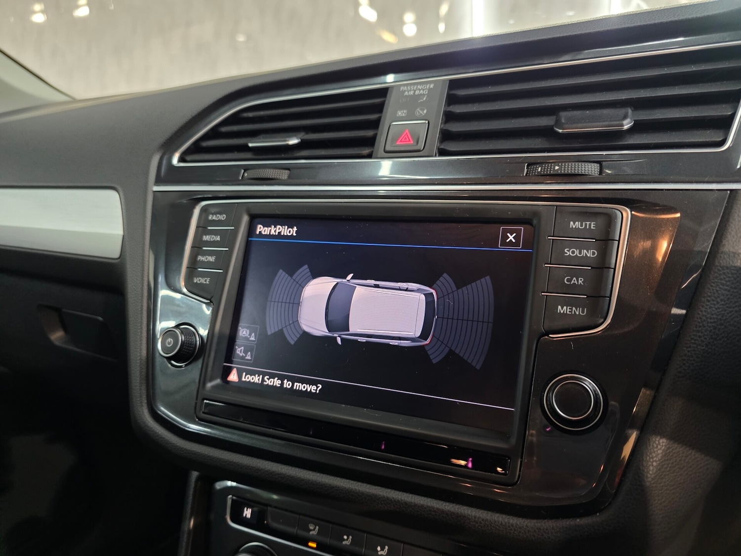 Used Volkswagen Tiguan 2017 for sale - 77236173: Photo 15