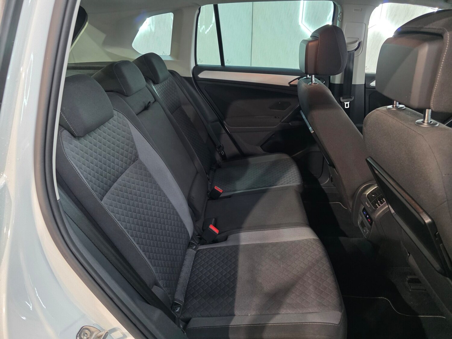 Used Volkswagen Tiguan 2017 for sale - 77236173: Photo 21