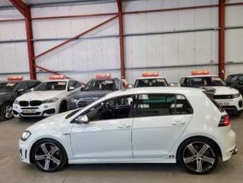 Used Volkswagen Golf 2015 for sale - 74825512: Photo