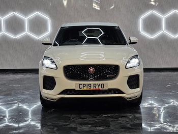 Used Jaguar E-Pace 2019 for sale - 77003574: Photo