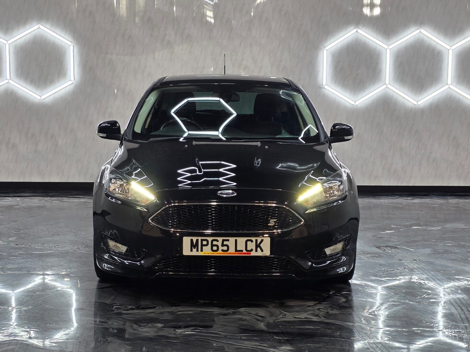 Used Ford Focus 2016 for sale - 77211348: Photo 2