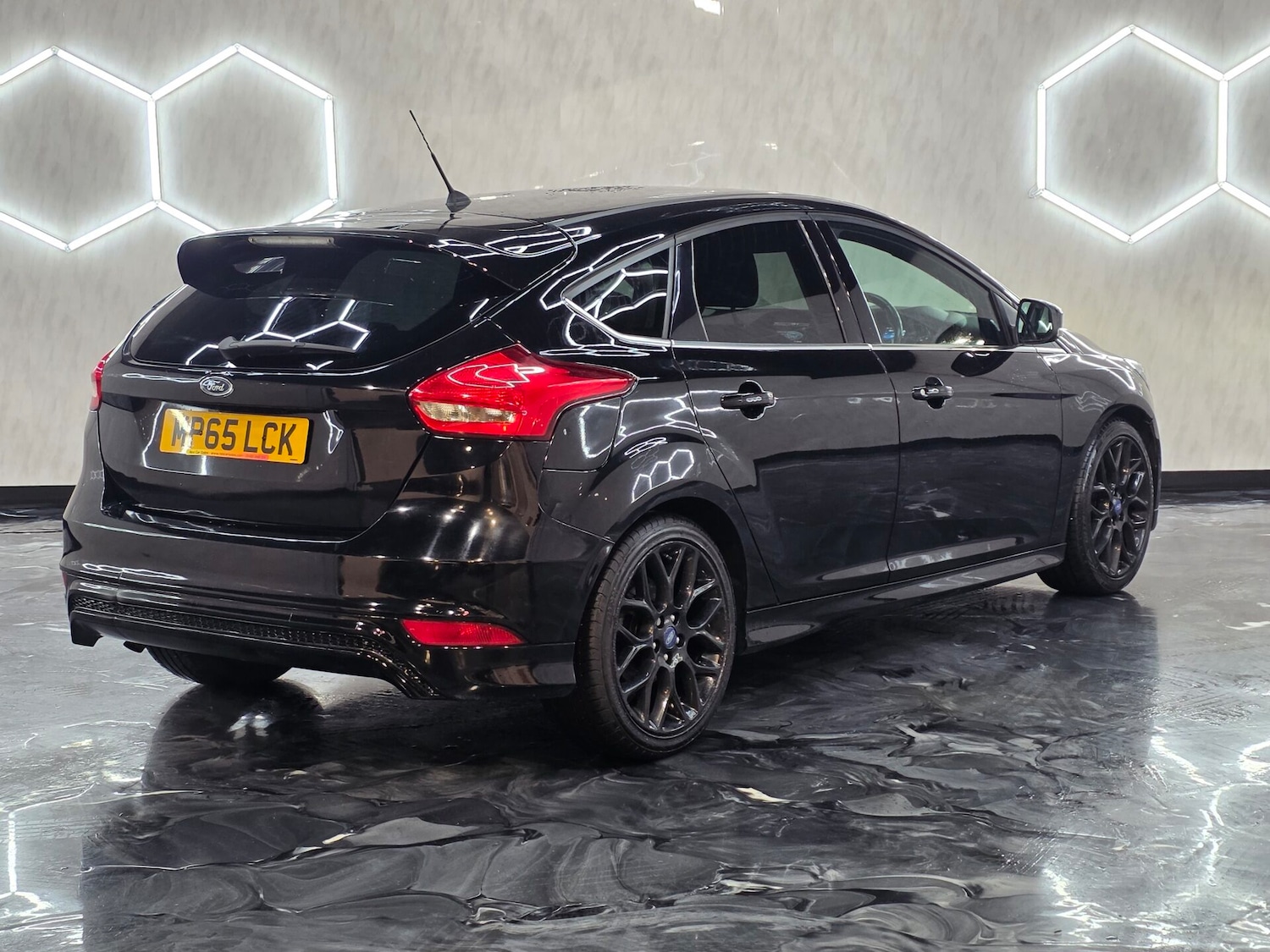 Used Ford Focus 2016 for sale - 77211348: Photo 6