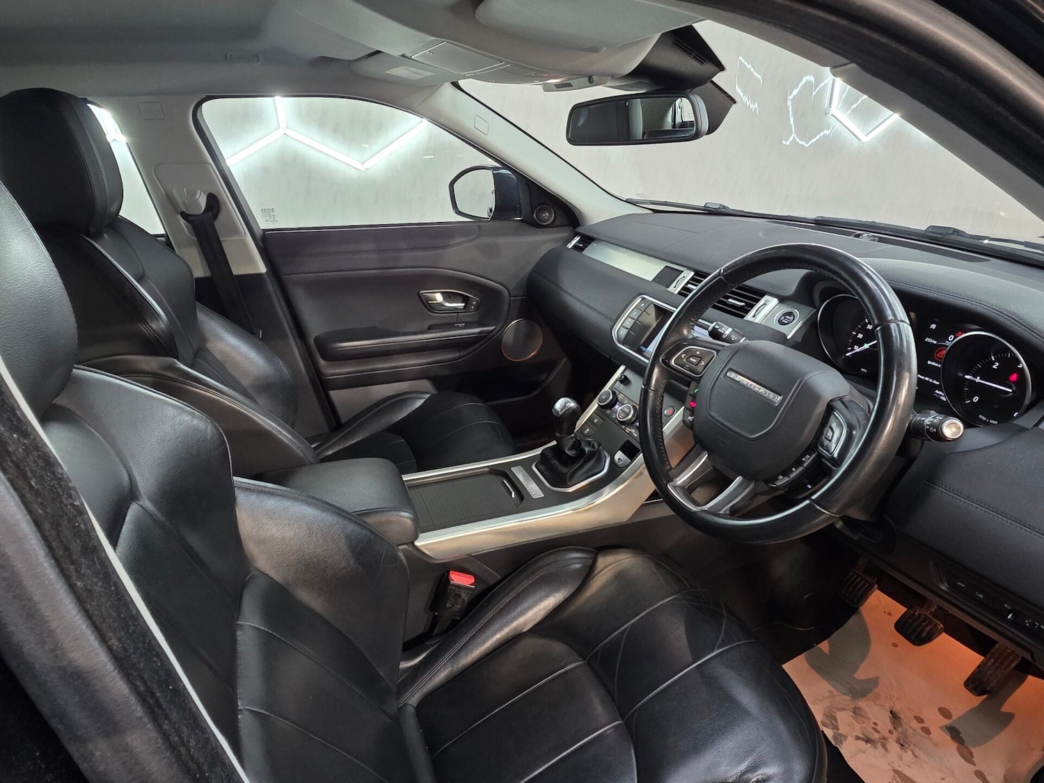 Used Land Rover Range Rover Evoque 2018 for sale - 77159167: Photo 10