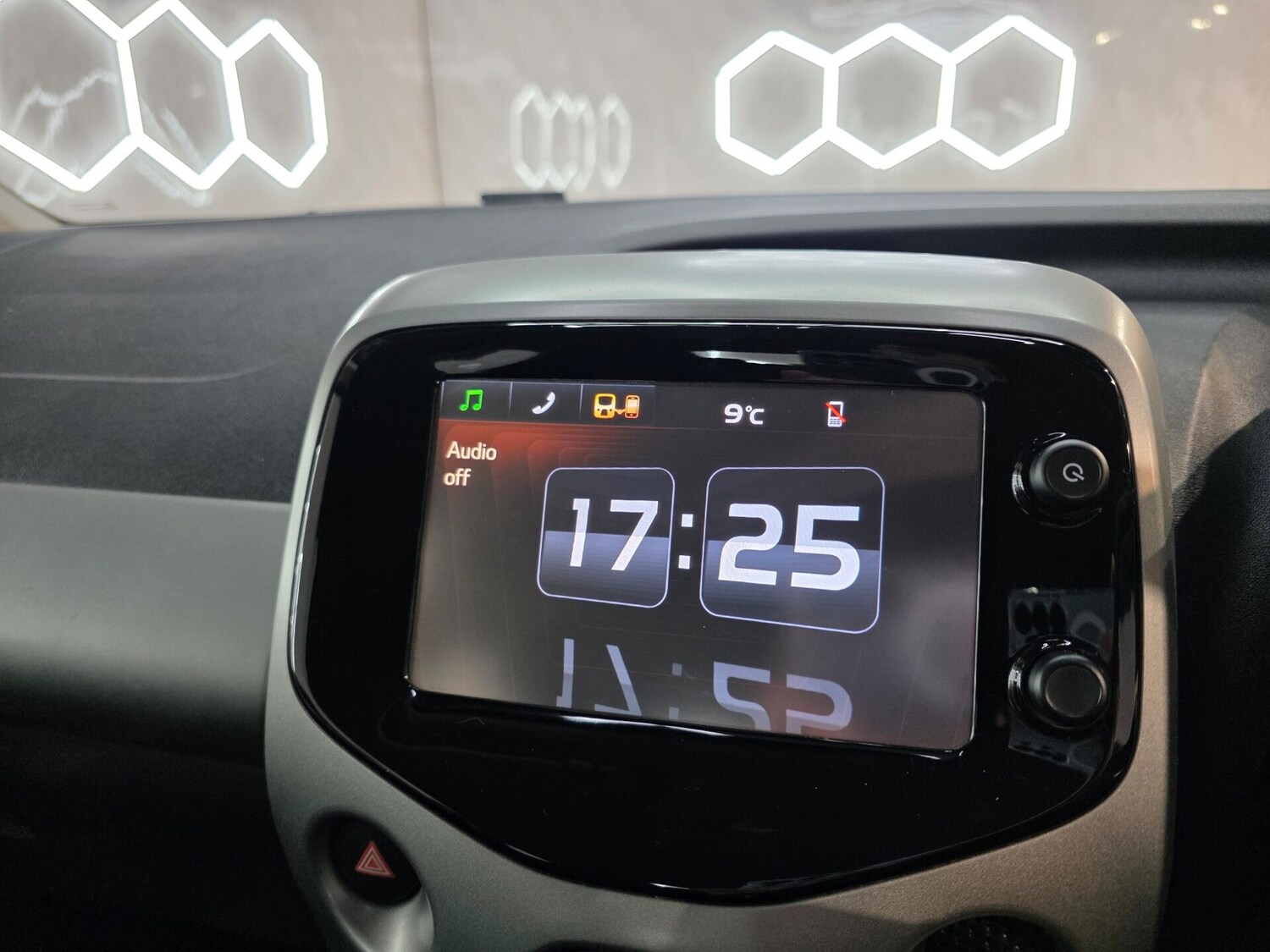 Used Citroen C1 2017 for sale - 76334346: Photo 14