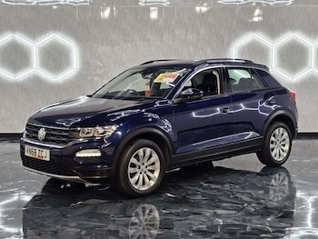 Used Volkswagen T-Roc 2018 for sale - 78614353: Photo