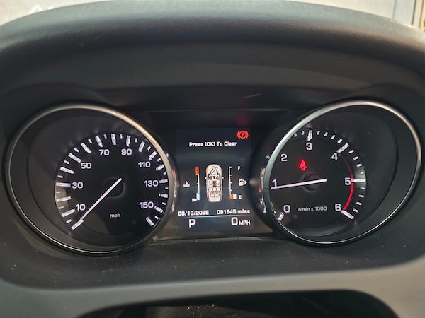 Used Land Rover Discovery Sport 2016 for sale - 76037354: Photo 13