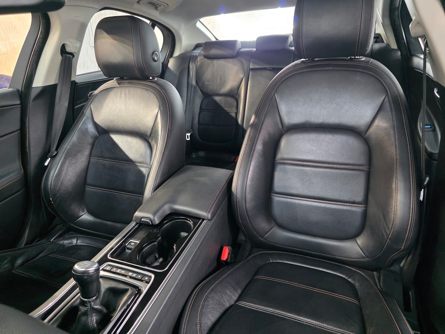 Used Jaguar XE 2016 for sale - 77195255: Photo 17