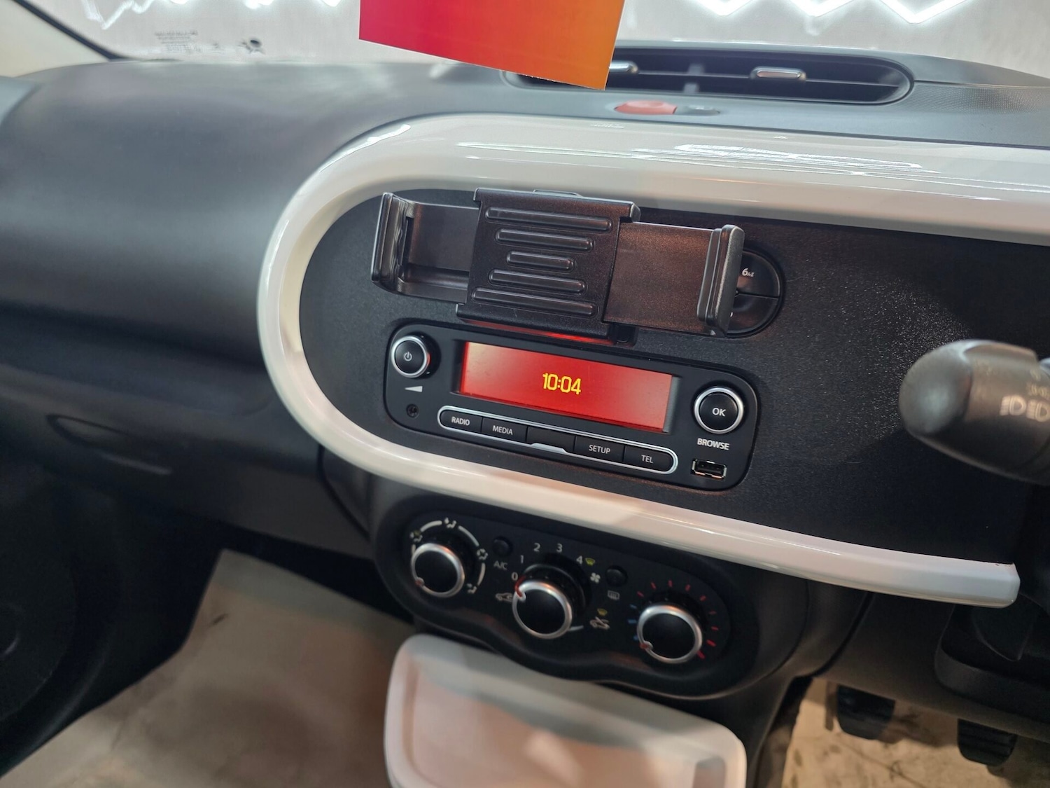 Used Renault Twingo 2015 for sale - 74825193: Photo 13