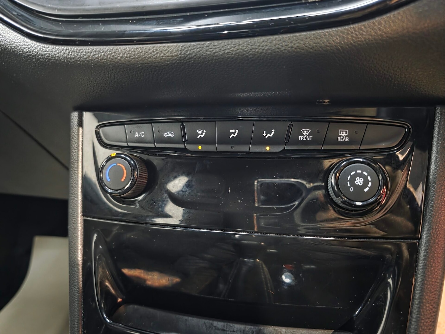 Used Vauxhall Astra 2017 for sale - 76353747: Photo 12