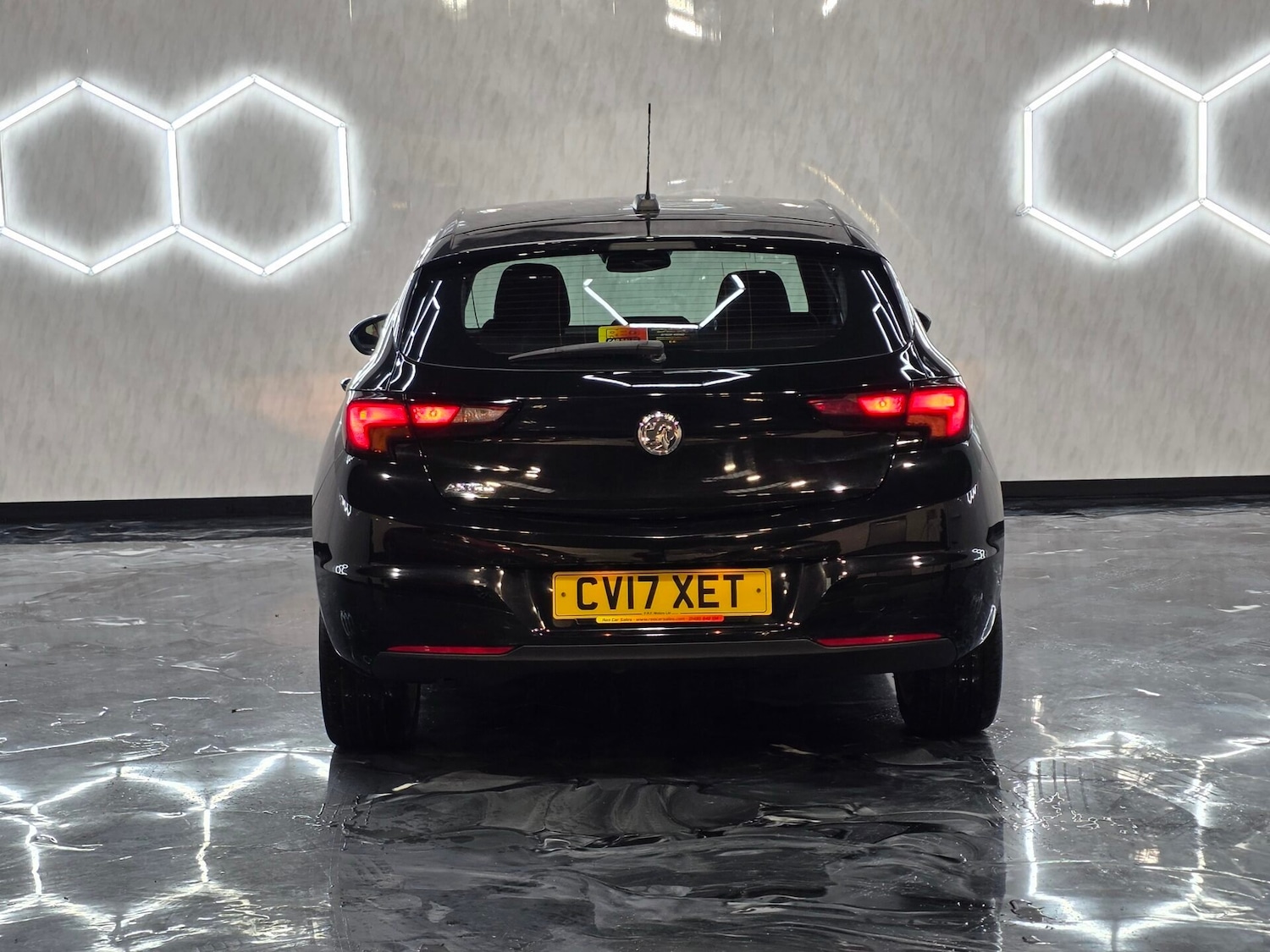 Used Vauxhall Astra 2017 for sale - 76353747: Photo 5