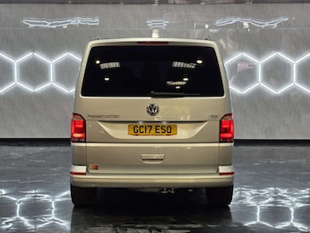 Used Volkswagen Transporter 2017 for sale - 79542881: Photo