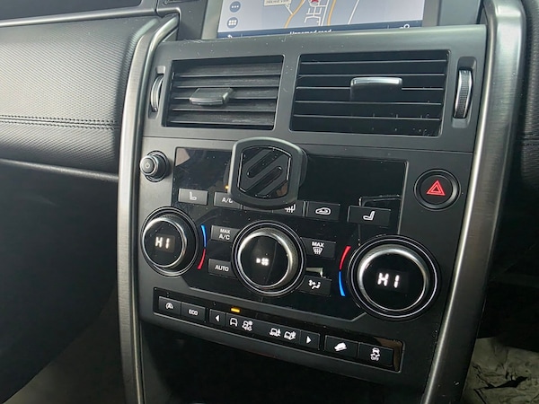 Used Land Rover Discovery Sport 2017 for sale - 75982277: Photo 16