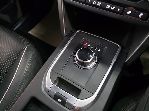 Used Land Rover Discovery Sport 2017 for sale - 75982277: Photo 17