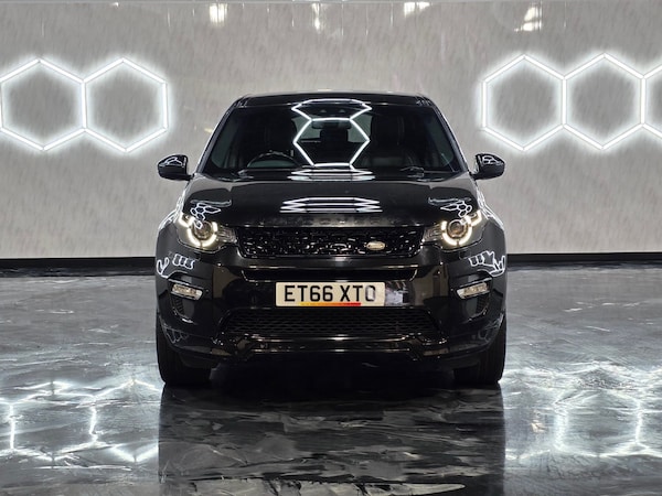 Used Land Rover Discovery Sport 2017 for sale - 75982277: Photo 2