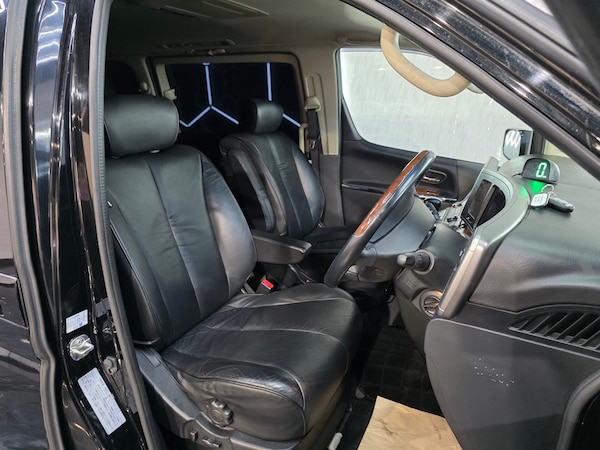 Used Nissan Elgrand 2024 for sale - 76194631: Photo 10